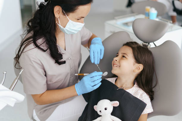 Best Weekend Emergency Dentist in Bellville, TX